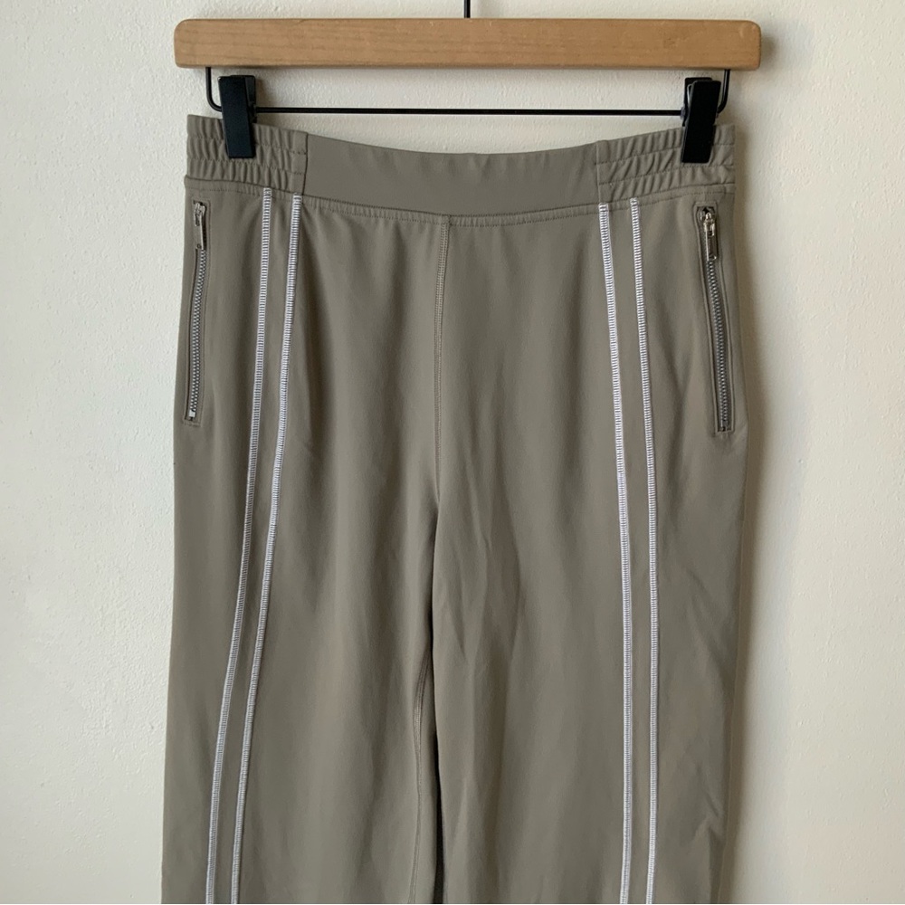 LULULEMON ATHLETICA Define Mid-Rise Track Pant Luon Warm Ash Grey White XS - Picture 6 of 13